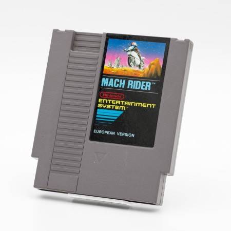 Mach Rider til Nintendo NES 